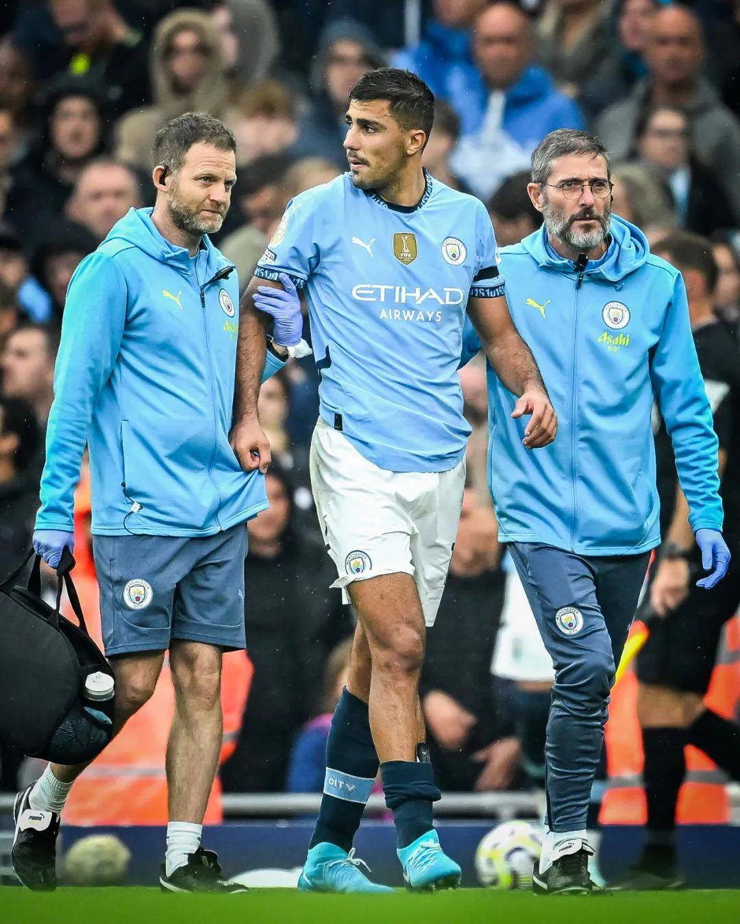 火箭vs爵士伤病报告：杜兰特不在缺席名单，乔治出战成疑（火箭战爵士伤情更新：杜兰特不在伤停名单，乔治出战成疑）