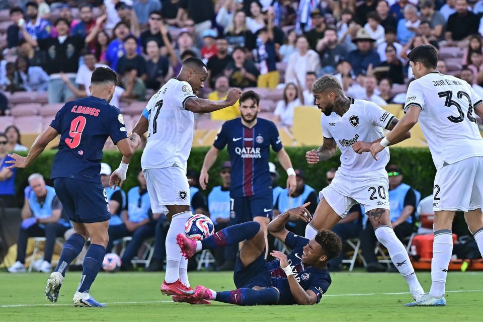 法媒：皇马与于帕达成口头协议，科纳特已不再是首选目标（法国媒体：皇马已与于帕梅卡诺口头达成一致，科纳特不再是优先目标）