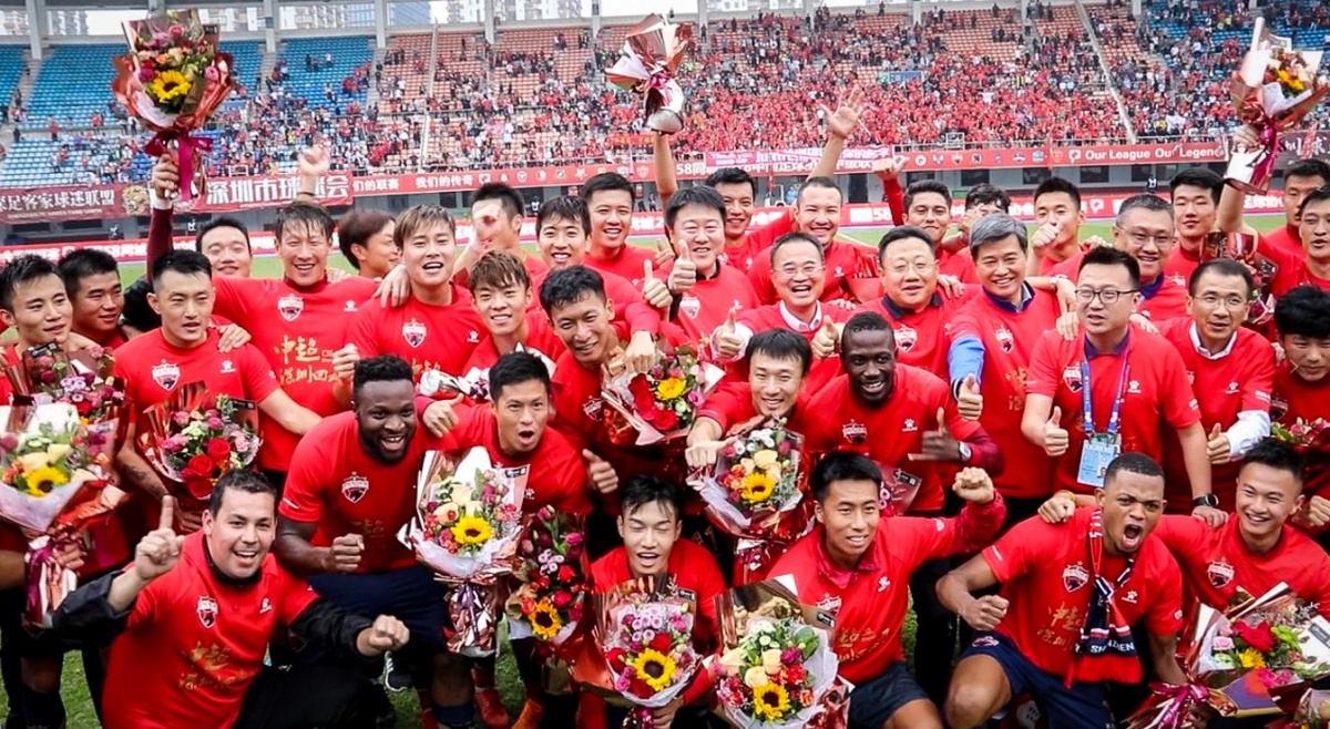 每体：已有323名巴萨会员转卖门票给法鹰球迷，这些票将作废（每体：查出323位巴萨会员向法鹰球迷转售球票，涉事门票将被取消）