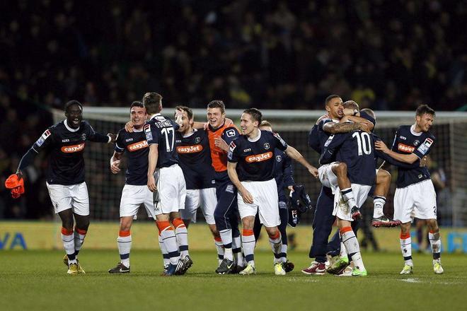 热火伤病报告：希罗&约维奇缺席，鲍威尔出战成疑（热火队伤病更新：希罗、约维奇无缘登场，鲍威尔出战存疑）